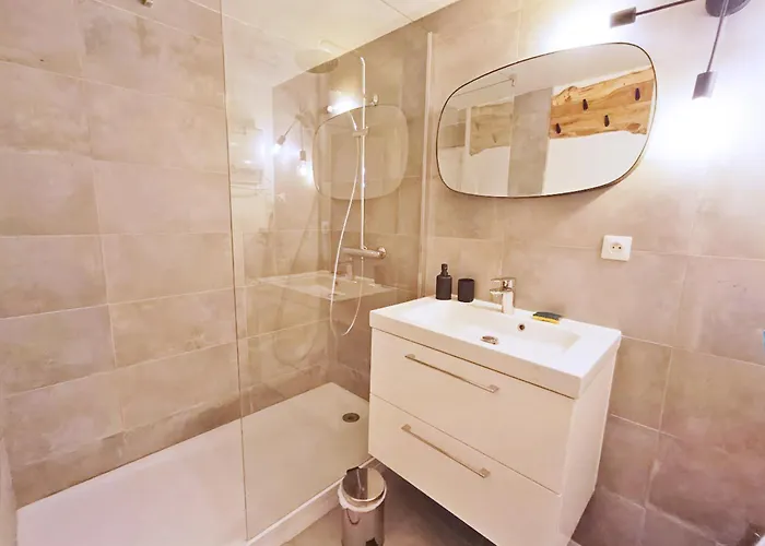 Le Nid De Juliette, T3 Duplex, Parking, Cave * Bagnères-de-Luchon